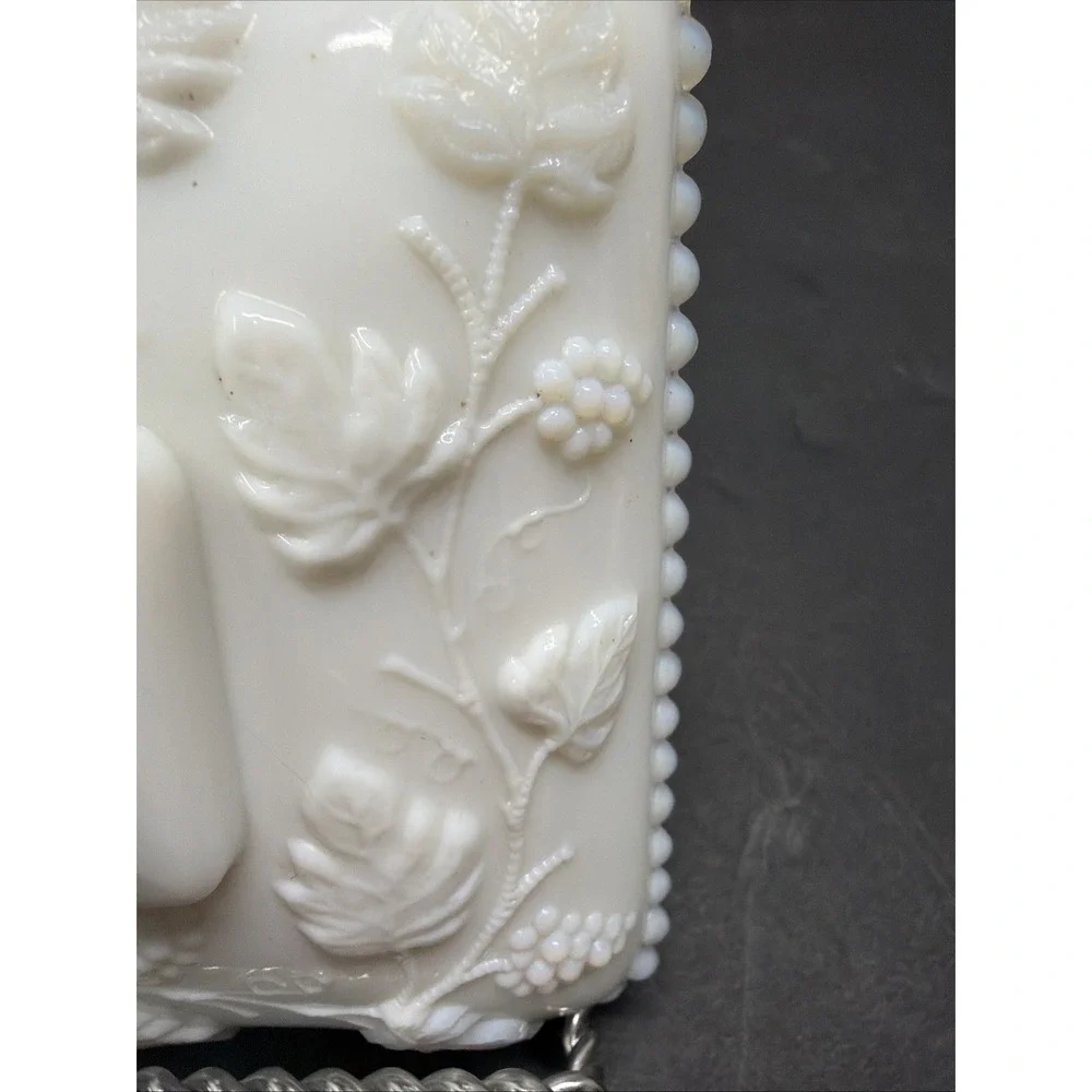 Westmoreland Milk Glass Beaded Grape Wedding Lid Only. See Measurements Photos